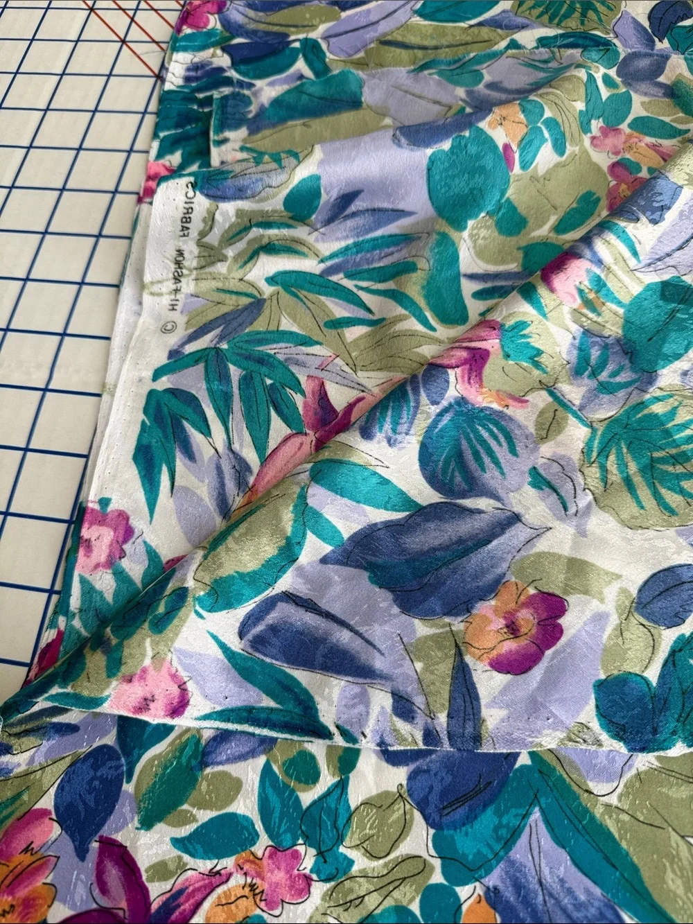 Vintage 1990 Hi-Fashion Fabrics Tropical Floral Slinky Jacquard 2 1/4 Yds